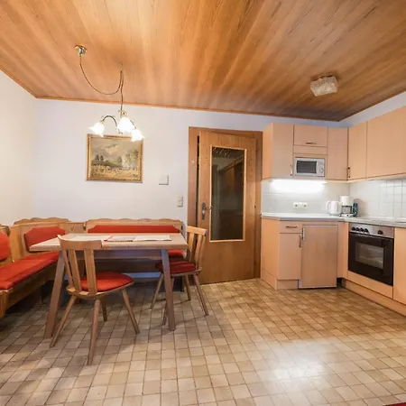 Christian Apartment Maurach (Achensee)