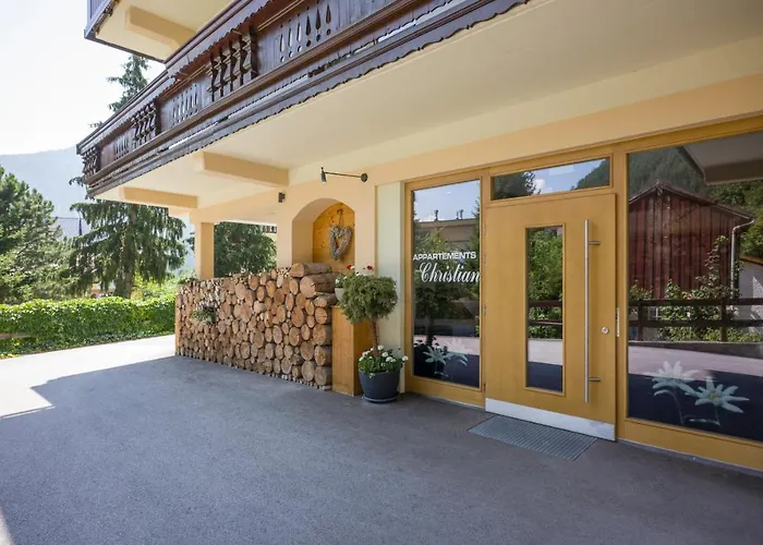 Christian Apartman